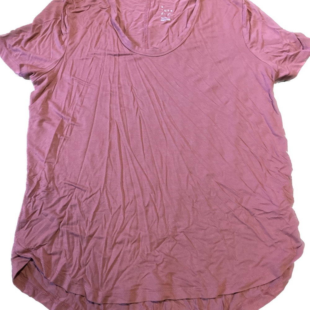 Women’s tee